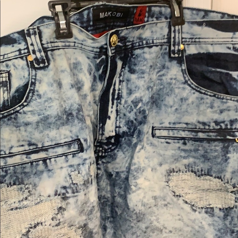Makobi jean shorts men’s size 48 like new